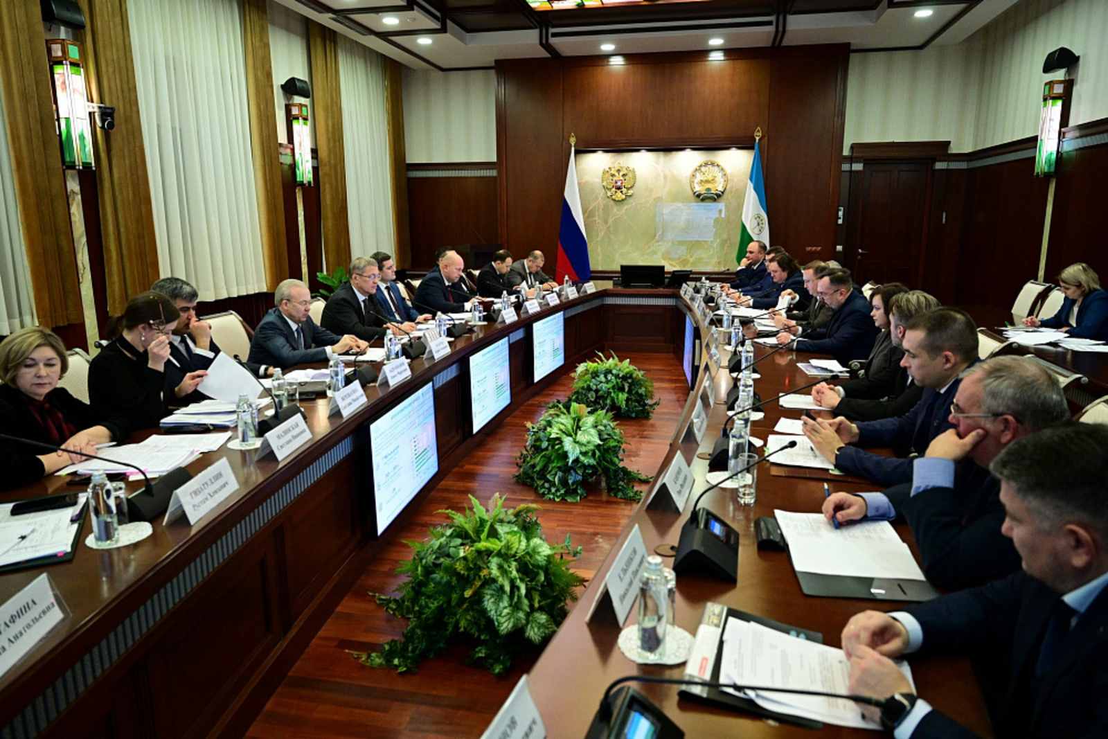 В Башкирии в 2025 году на «Инвестчасах» одобрили  проекты на 100 млрд рублей