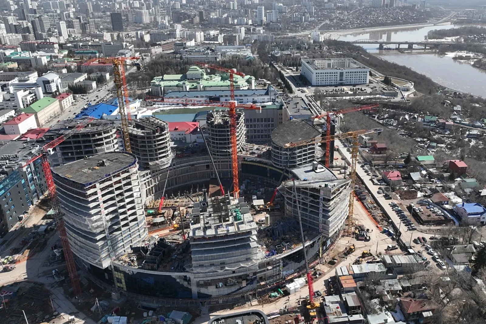 В Уфе продолжается строительство кампуса