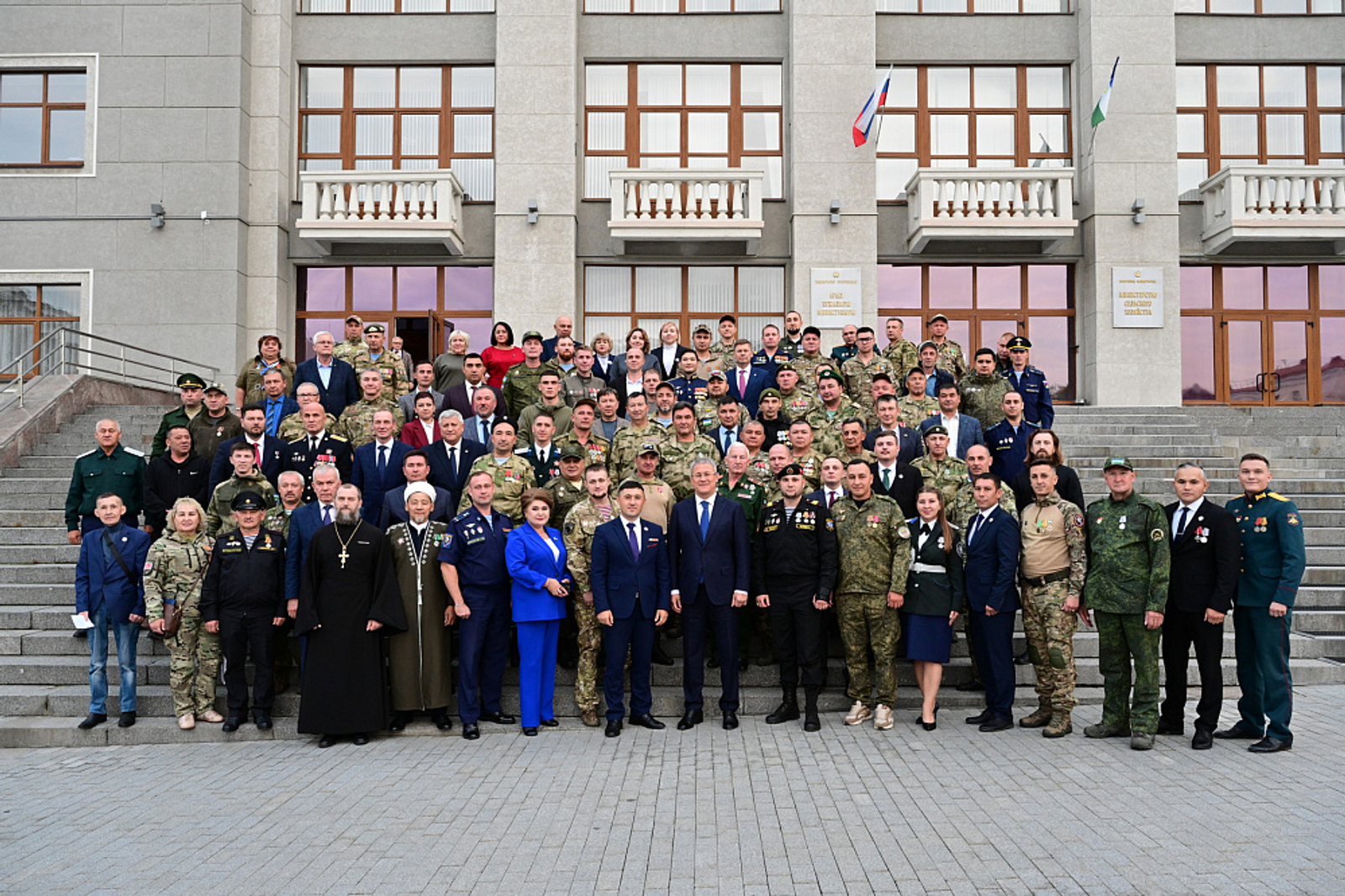 Радий Хабиров принял участие в заседании Ассоциации ветеранов СВО РБ