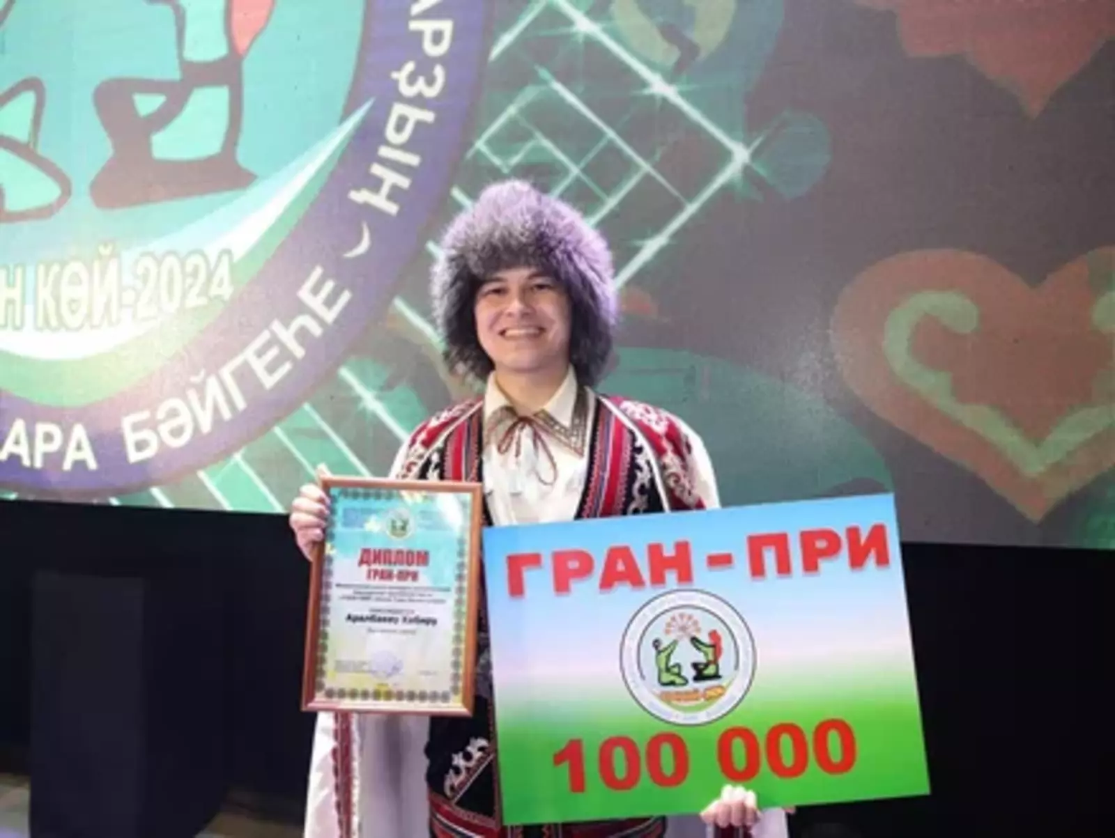 Артист ансамбля Файзи Гаскарова номинирован на премию Шайхзады Бабича