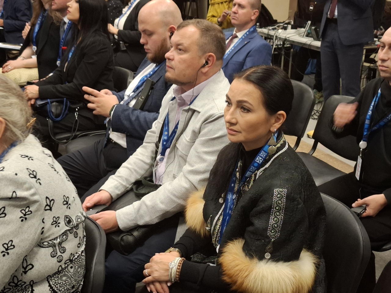 КОГДА МЫ ЕДИНЫ, МЫ НЕПОБЕДИМЫ !