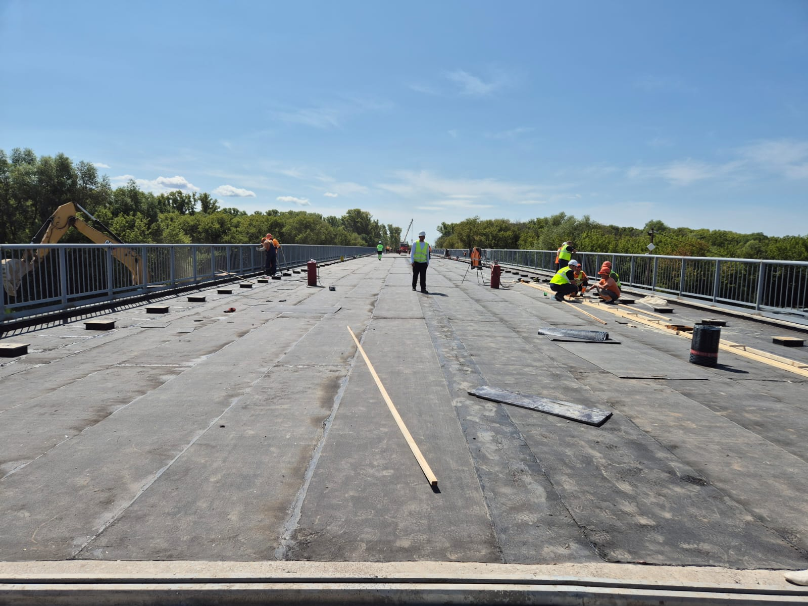 В Башкирии готовность моста через реку Ик на границе с Татарстаном составила 65%