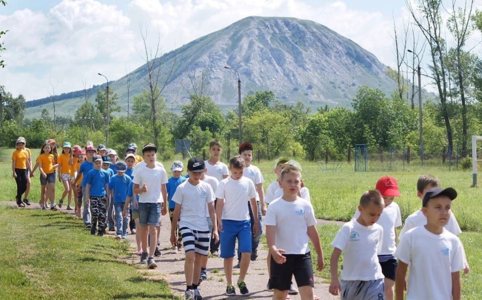На летний отдых детей в Башкирии выделено  более 2,5 млрд рублей