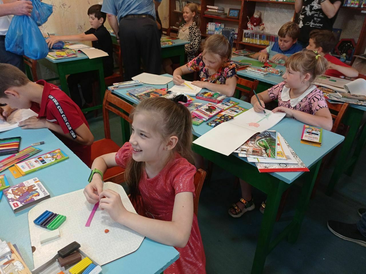 В городе Красный Луч ЛНР Башкортостан открыл детский досуговый центр