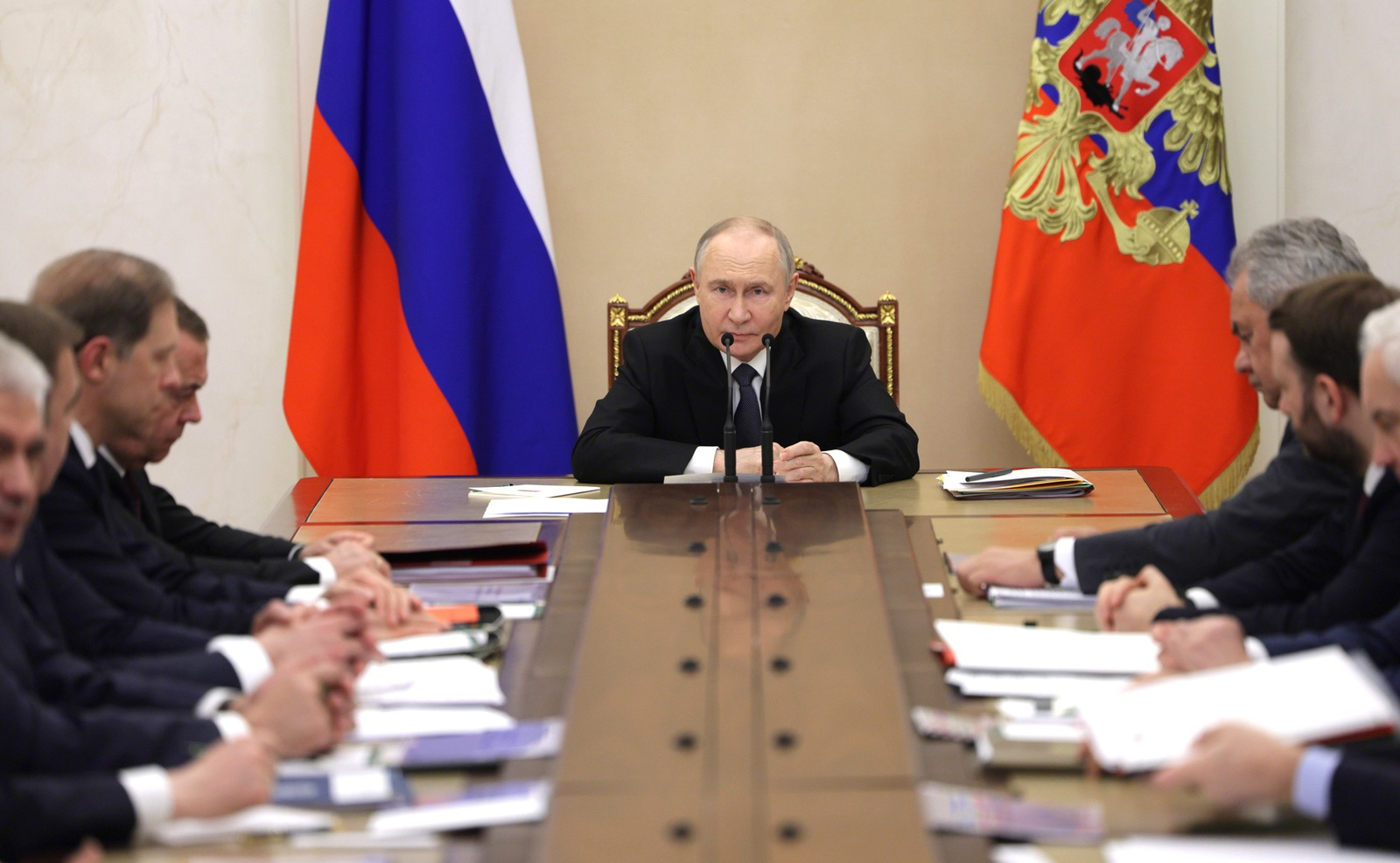 Путин  провёл заседание Военно-промышленной комиссии