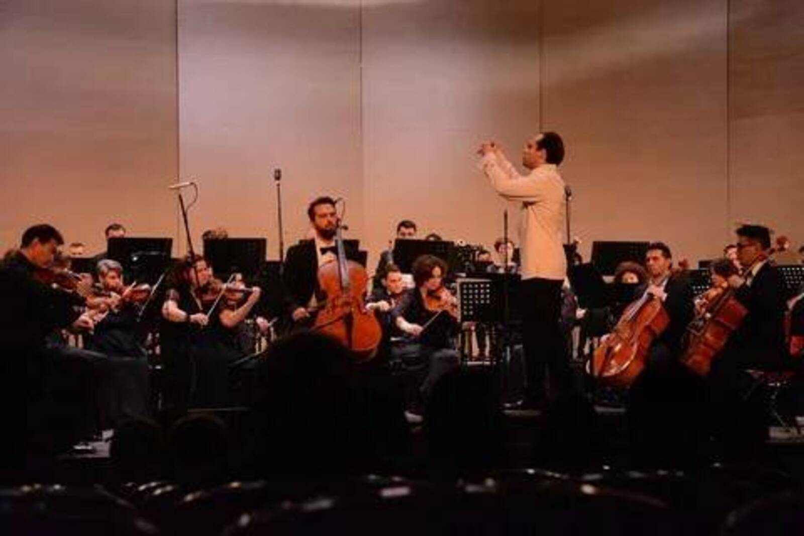 Национальный симфонический оркестр Республики Башкортостан устраивает вечер мировых премьер