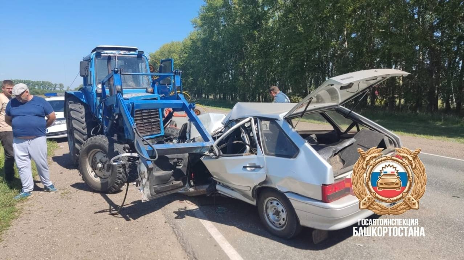 В Башкирии при обгоне погибла пассажирка ВАЗ-2114