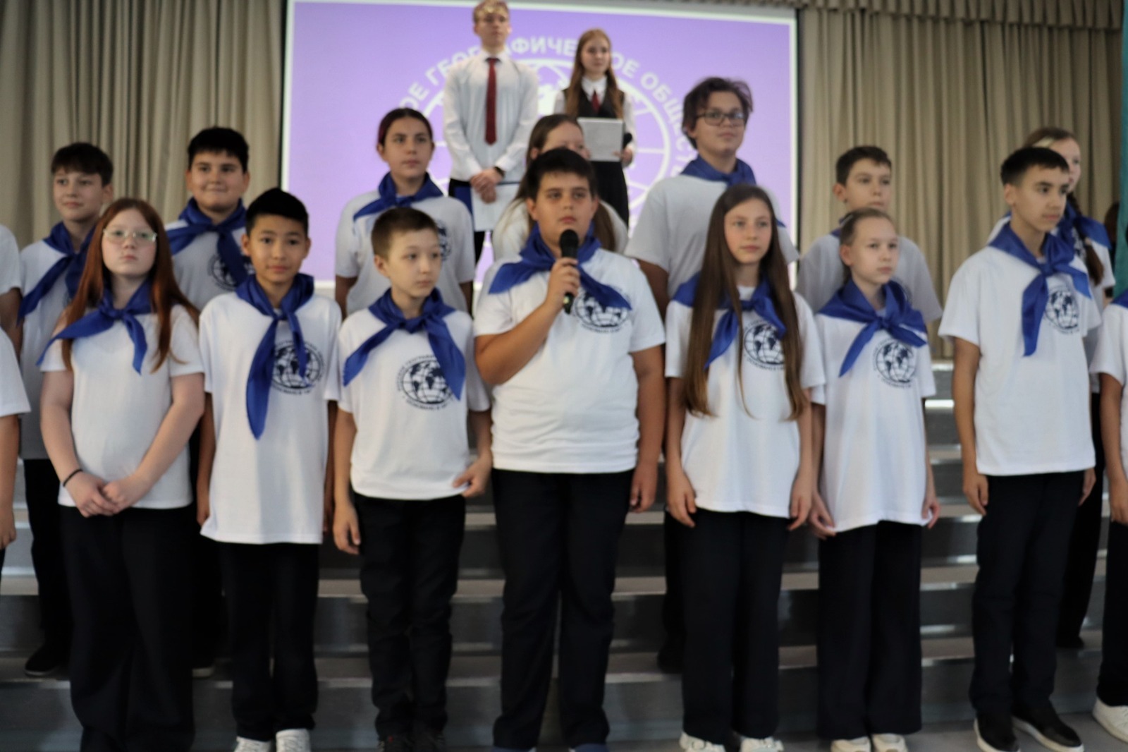 ДИАЛОГИ С ГЕРОЯМИ