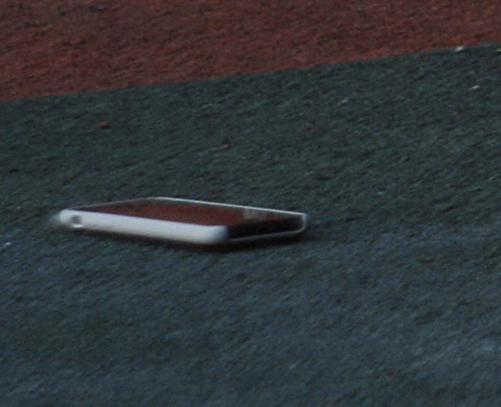 Житель Нефтекамска обокрал участника СВО, воспользовавшись его телефоном