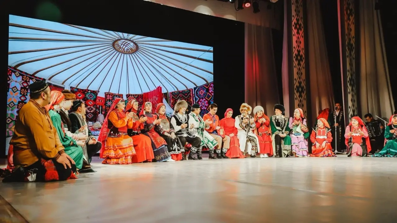 Торжественно открыли Год башкирской семьи