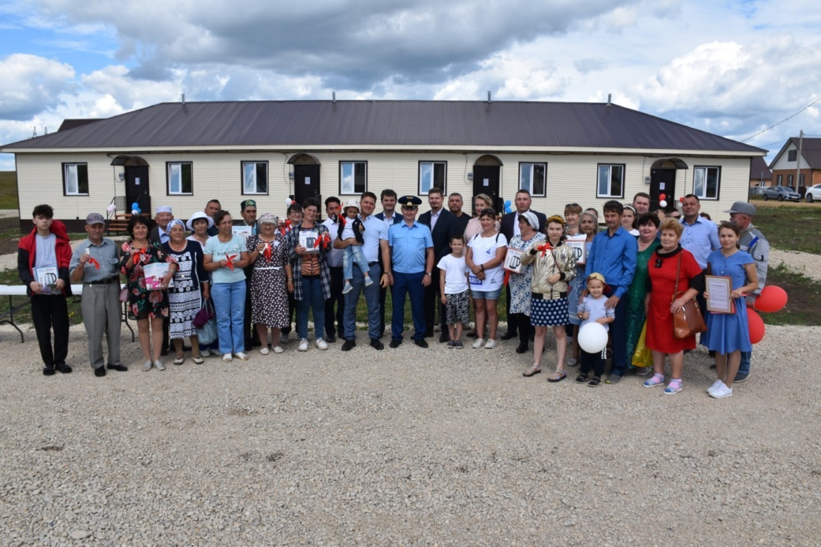 В Башкирии 45 жителей Аскино переехали из аварийных в новые дома
