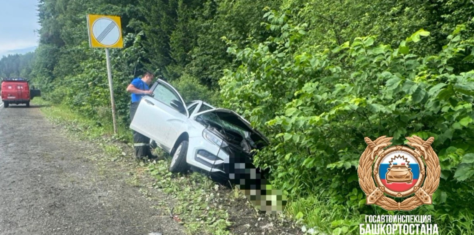 В Башкирии  после столкновения с фурой погиб водитель "Весты"