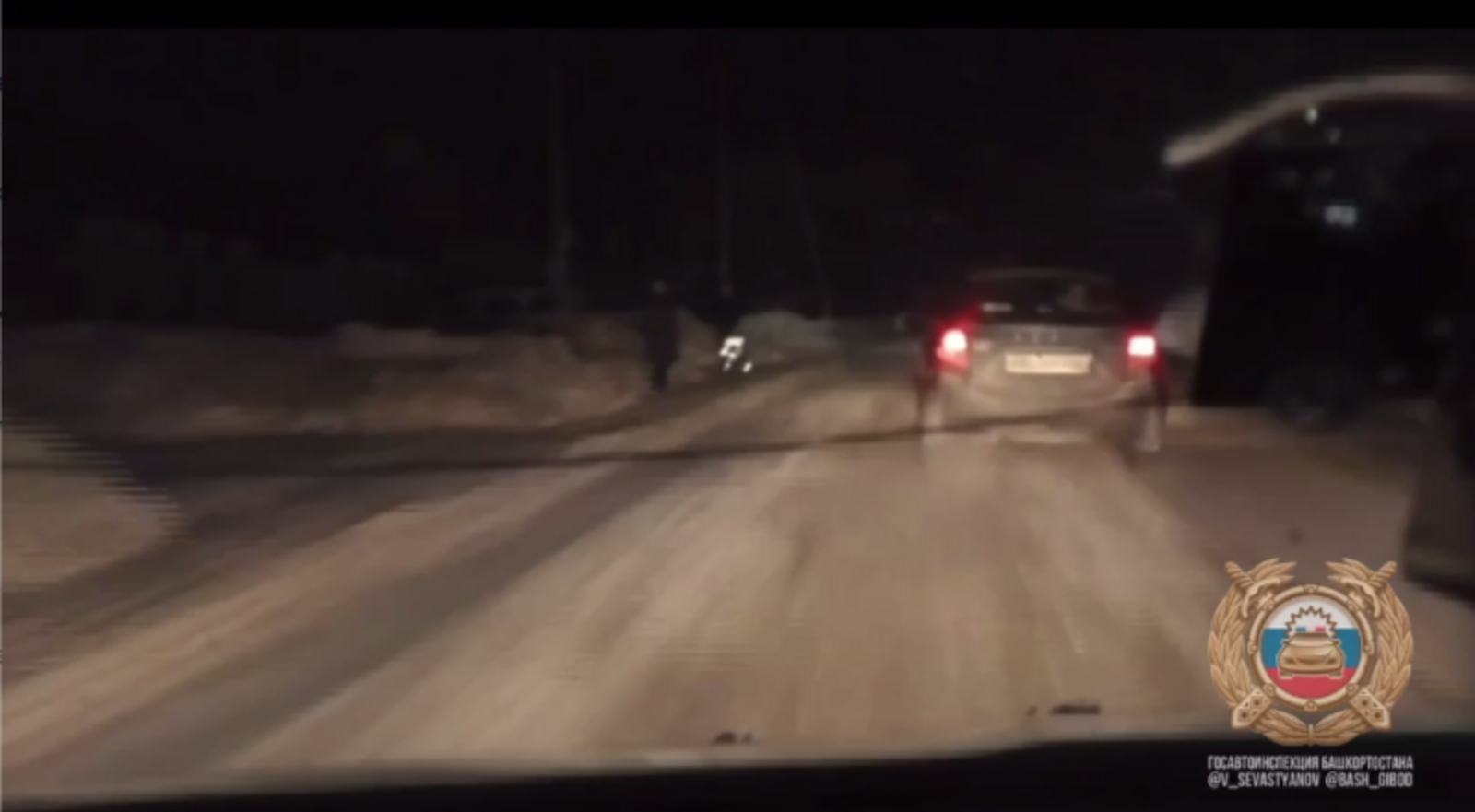 В Уфимском районе водитель без прав пытался скрыться от инспекторов ДПС