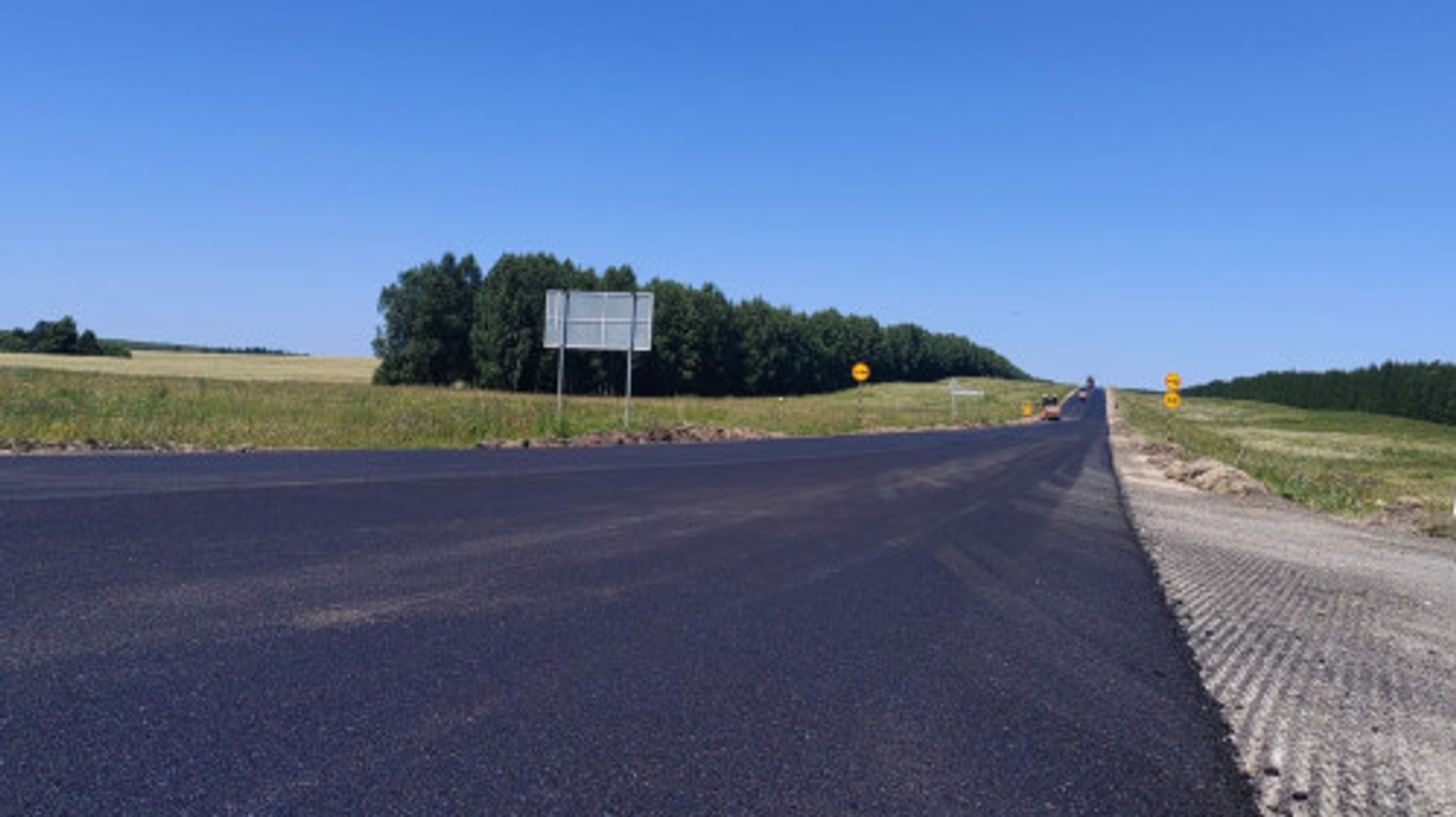 Идет ремонт дороги по нацпроекту «Инфраструктура для жизни»