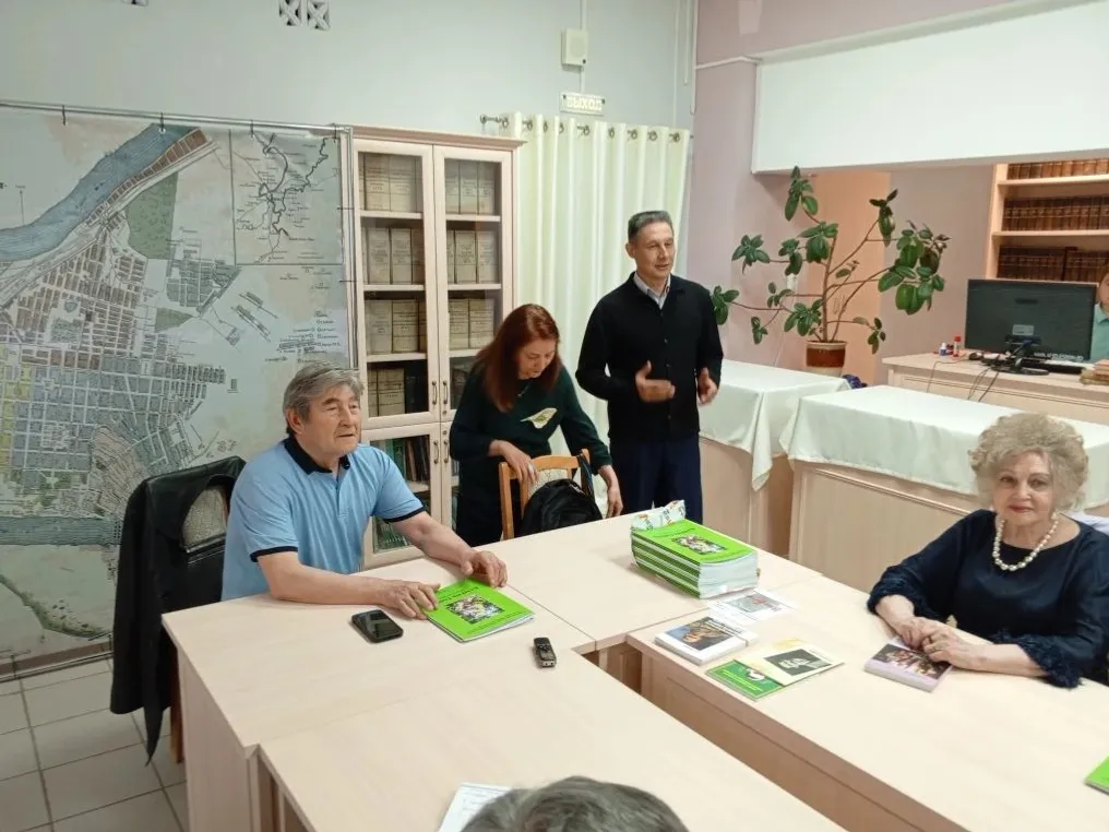В Уфе презентовали альманах «Камень Гафури»