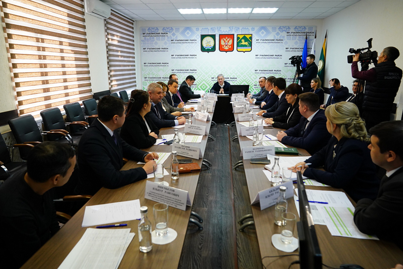 Радий Хабиров провёл совещание с главврачами медучреждений Зауралья