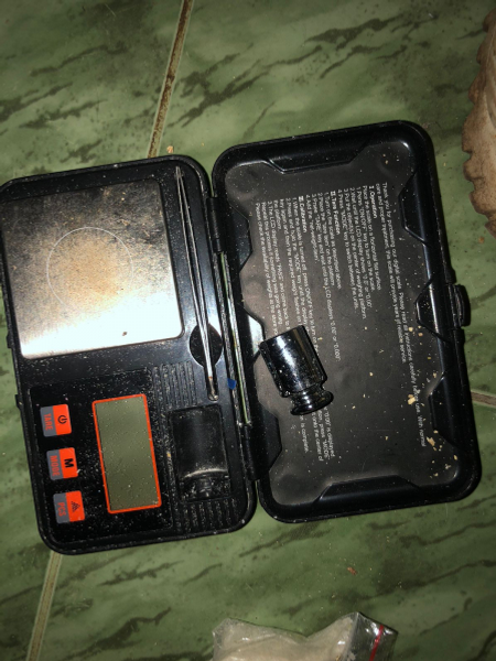 В Уфе сотрудники полиции задержали наркокурьера