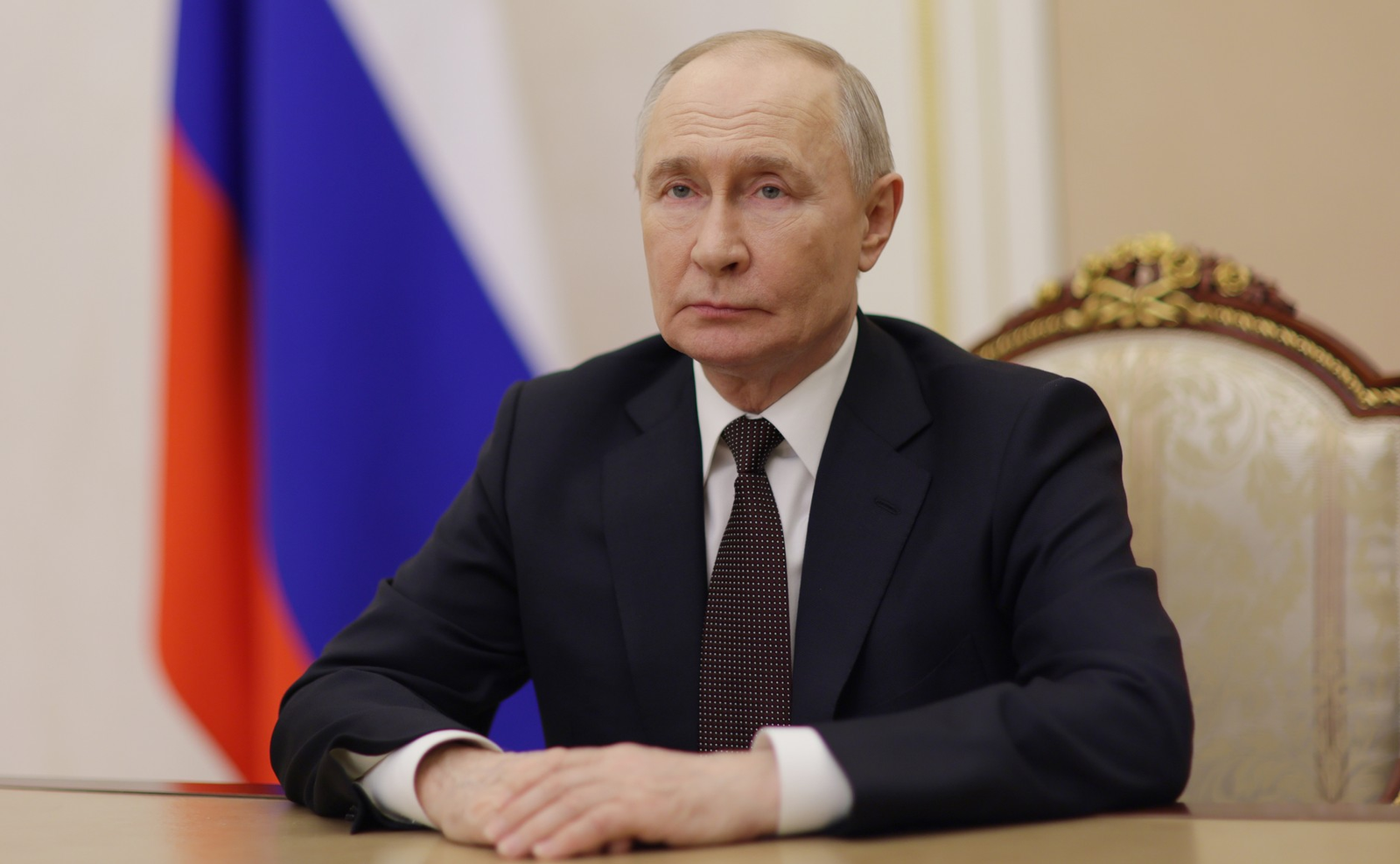 Путин поздравил с Днём войск национальной гвардии