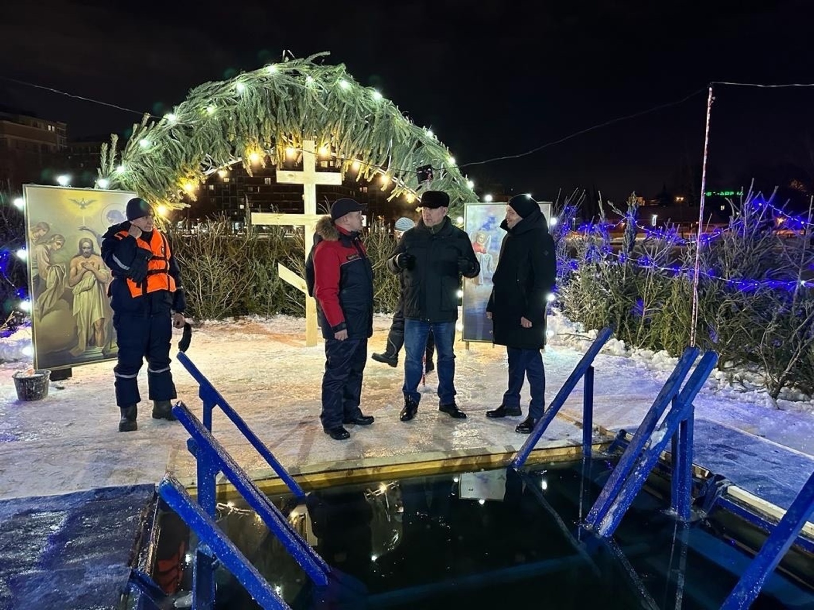 Жителям Башкирии напомнили о правилах безопасности при купании в Крещение