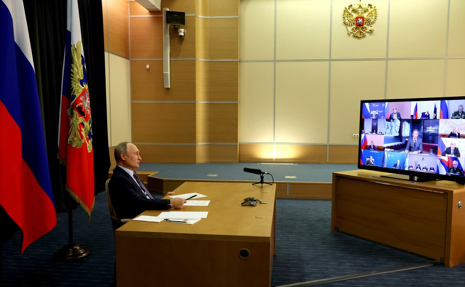 Путин провел заседание оргкомитета «Победа»