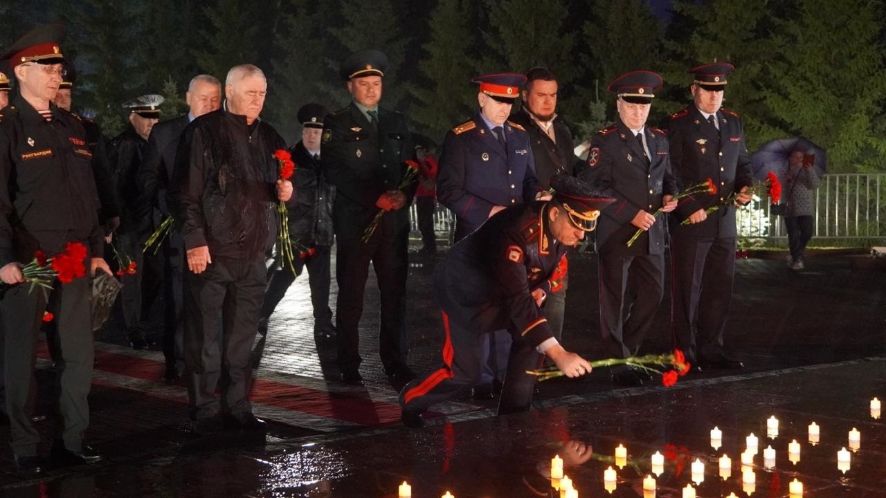 Жители Башкирии приняли участие во всероссийской акции «Свеча памяти»