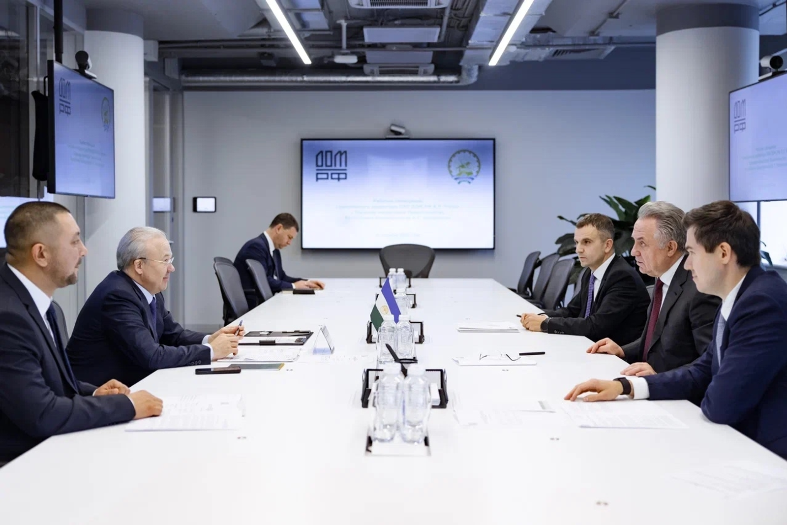 Андрей Назаров встретился с Виталием Мутко