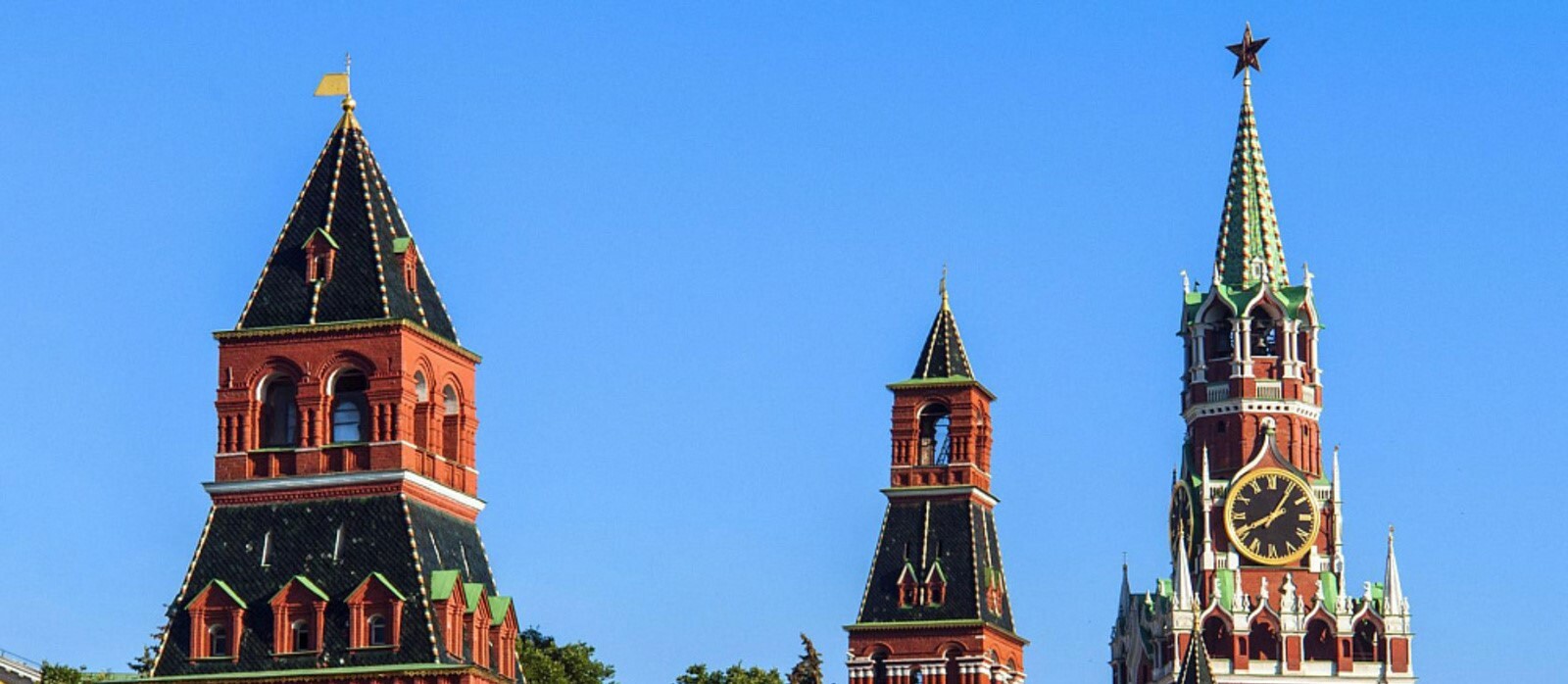 Путин поздравил Олимпийский комитет России