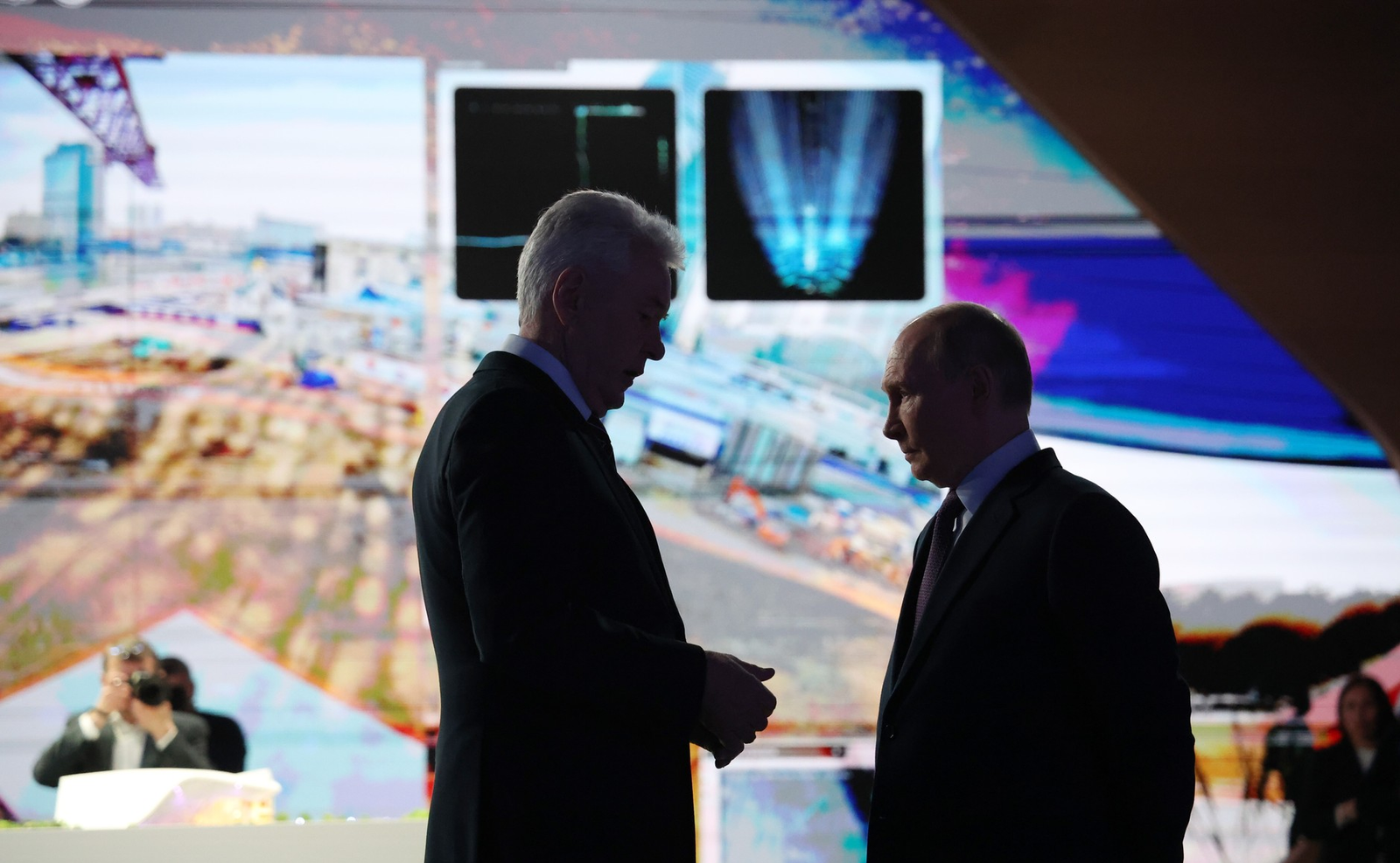 Путин дал старт строительству нового комплекса Национального центра «Россия»