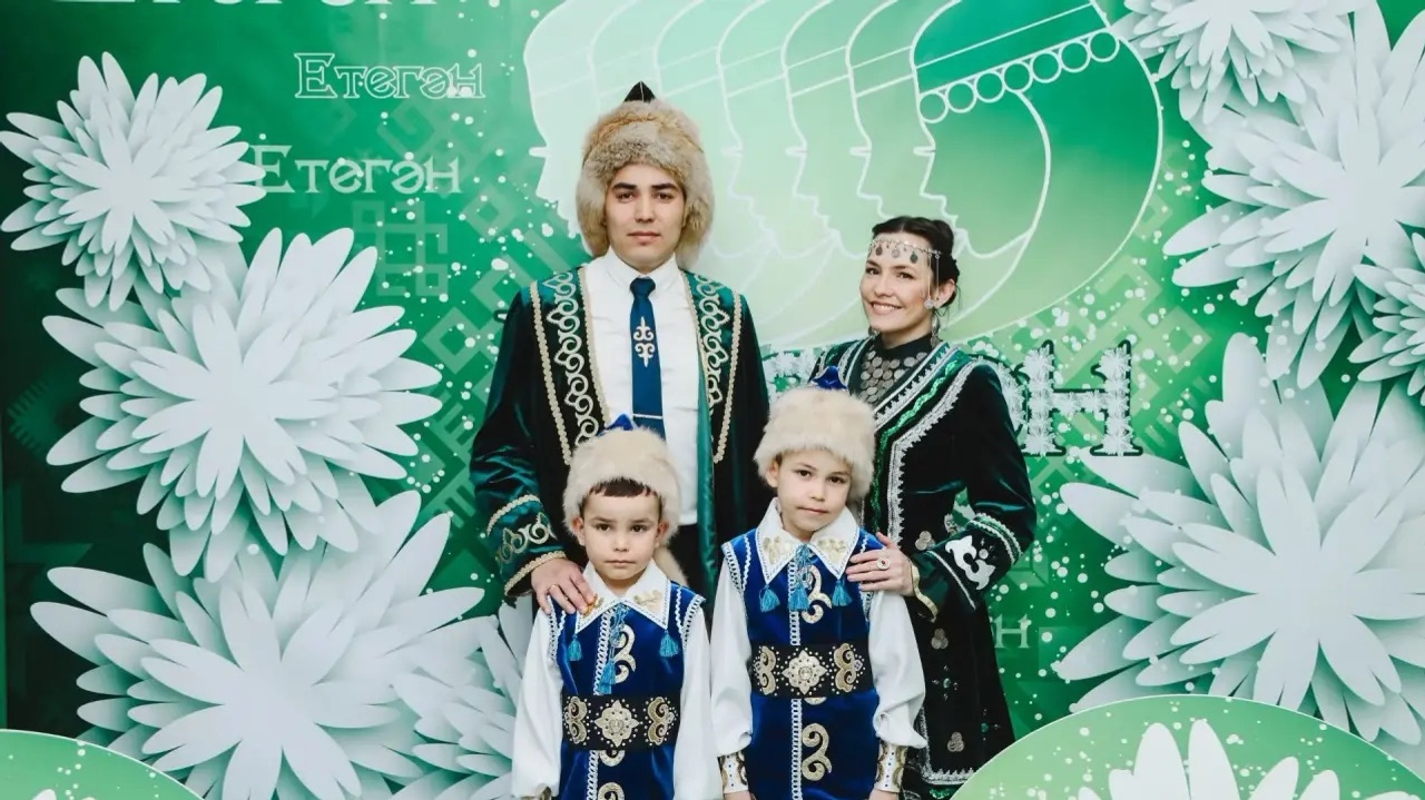 Торжественно открыли Год башкирской семьи