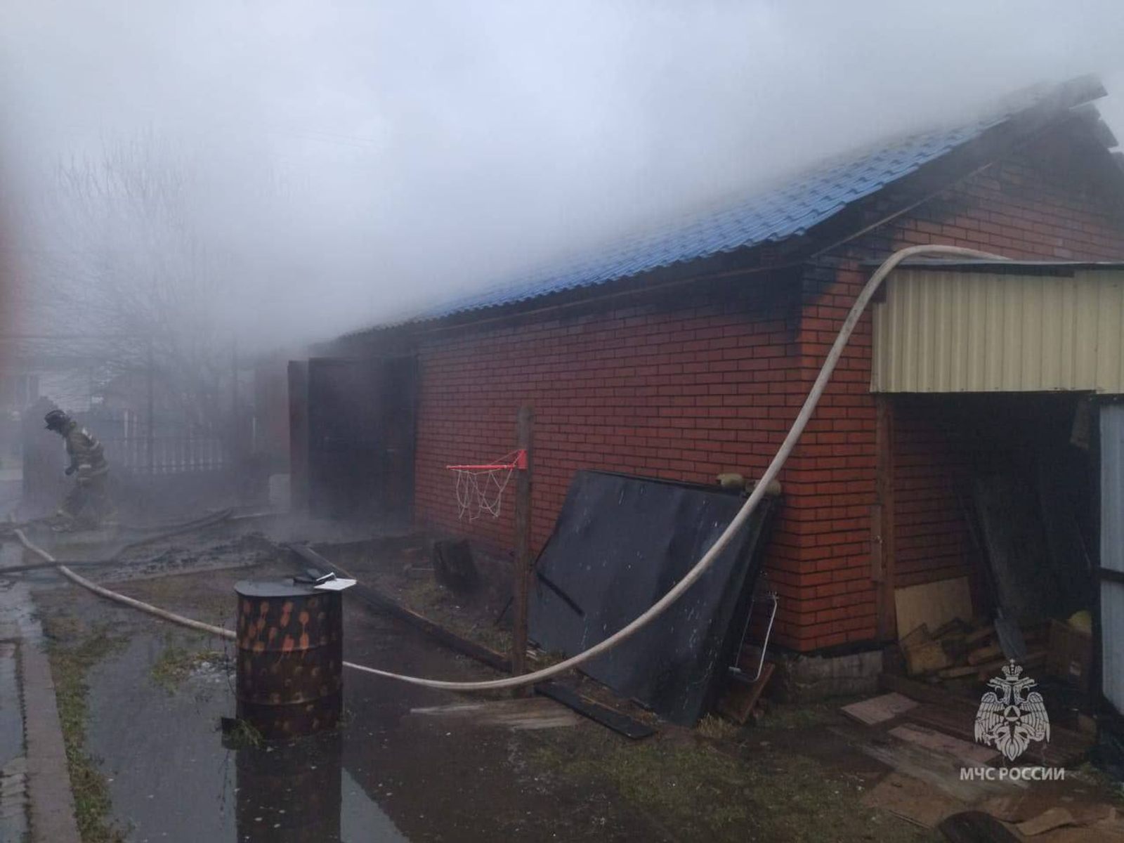 Пожар в Калтасах: пострадала женщина