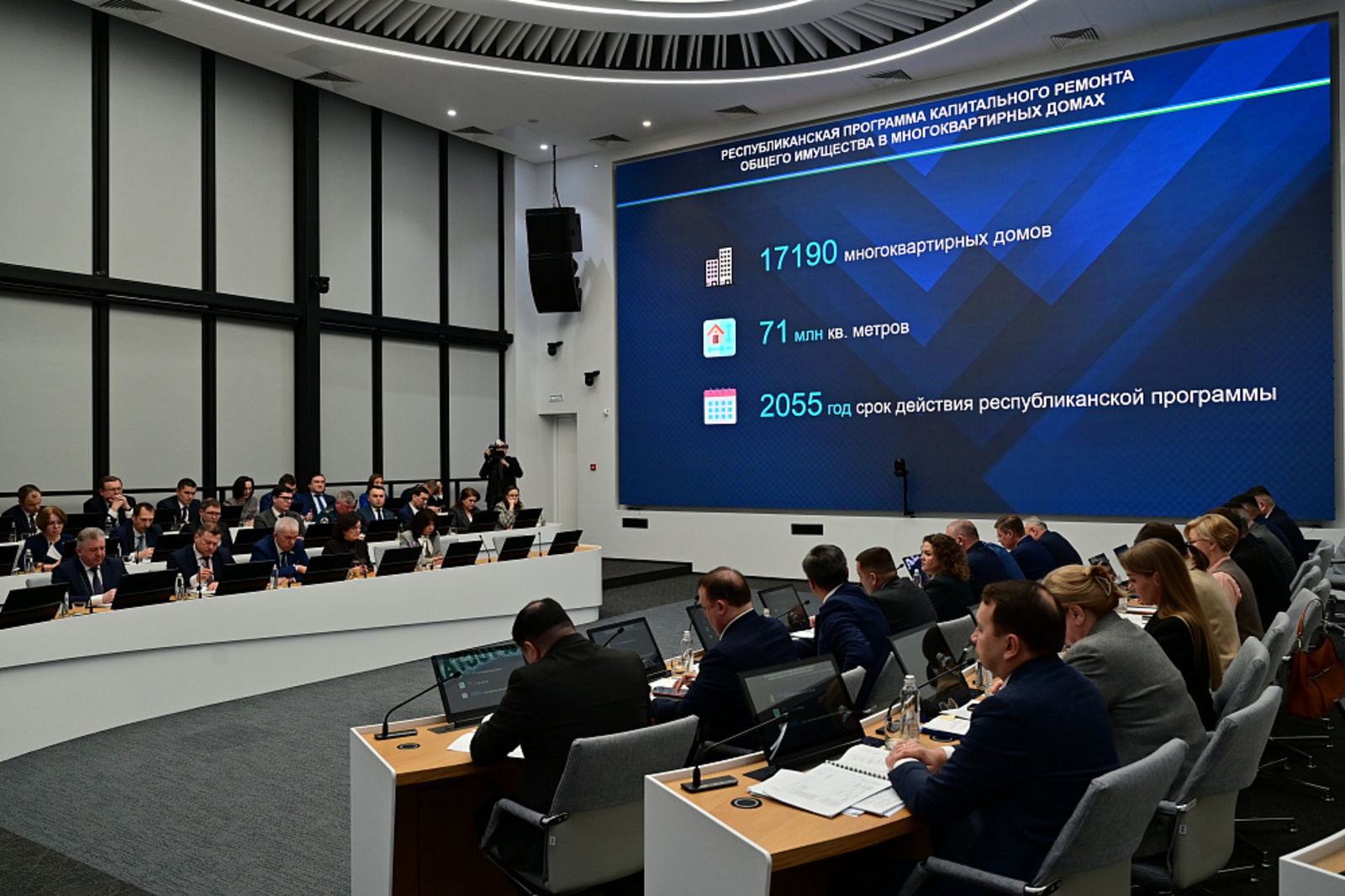 В Башкирии в многоэтажках заменили старые лифты