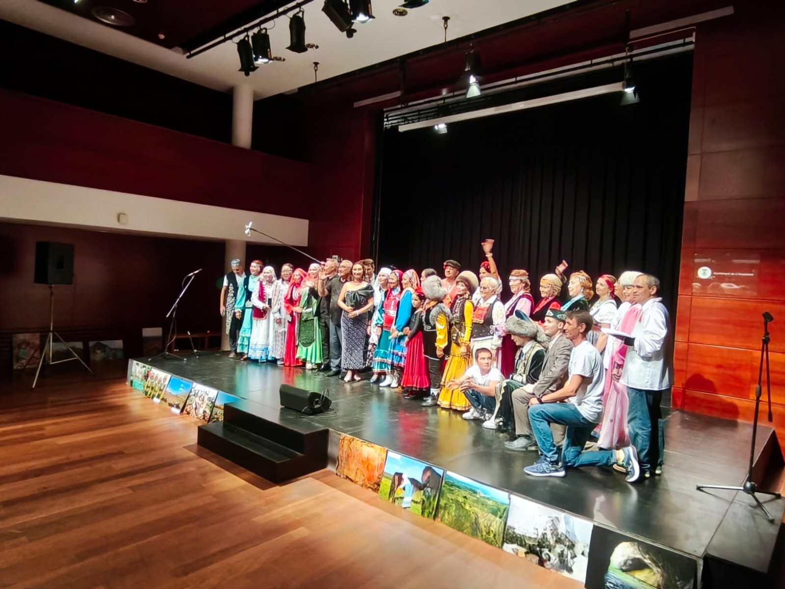 Сохраняя культурные мосты