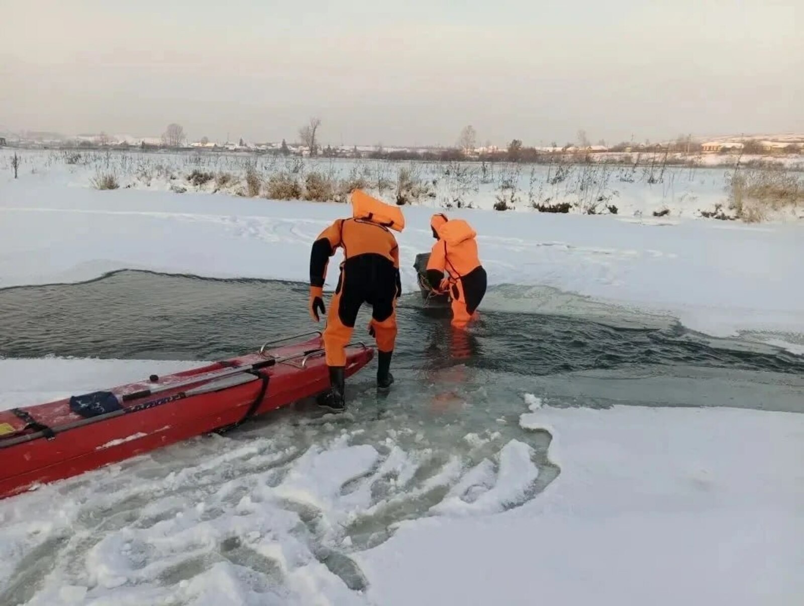 В Башкирии спасли трех рыбаков