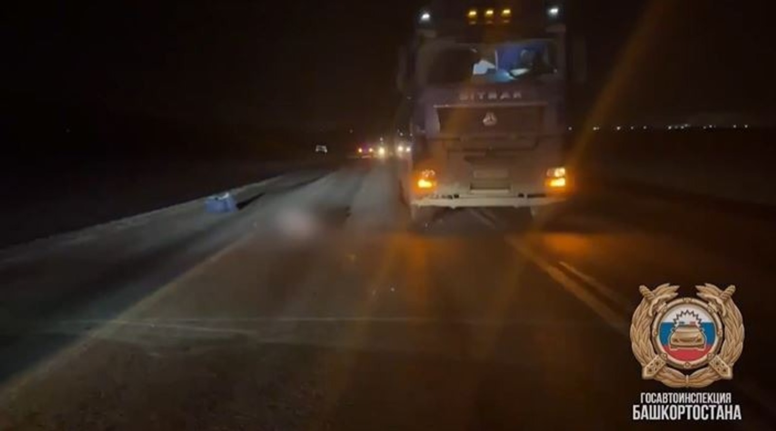 В Иглинском районе грузовик задавил мужчину