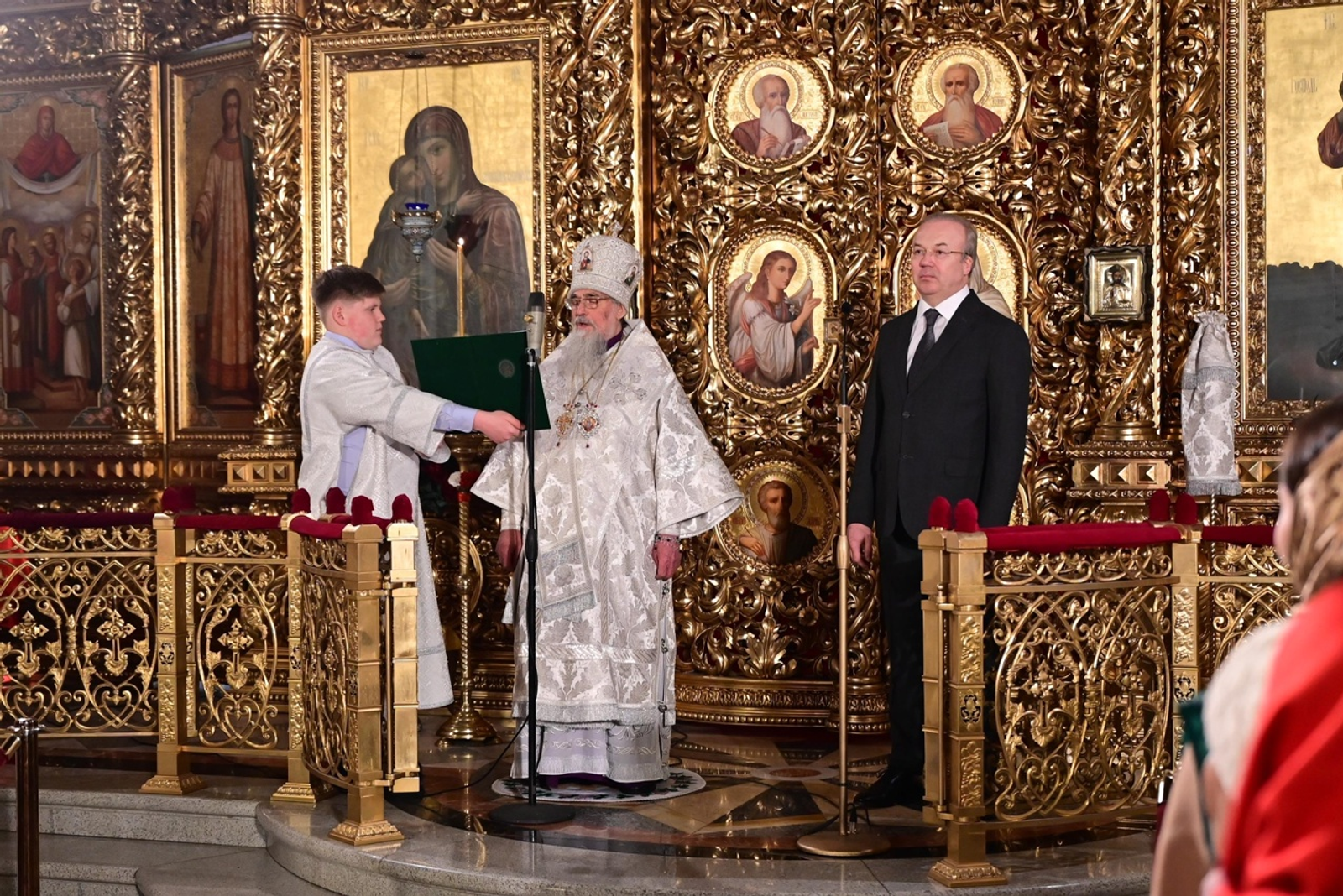 Андрей Назаров: «Благодарю Владыку Никона за долгие годы служения»